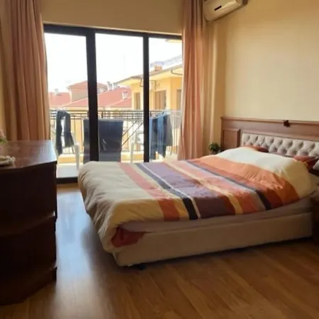 Appartement And Black Sea, Varna