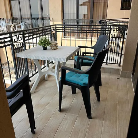 And Black Sea, Varna * Złote Piaski